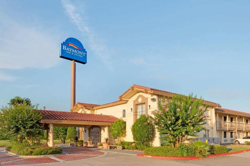 Red Roof Inn Houston North - Fm1960 & I-45 Westfield Exterior photo