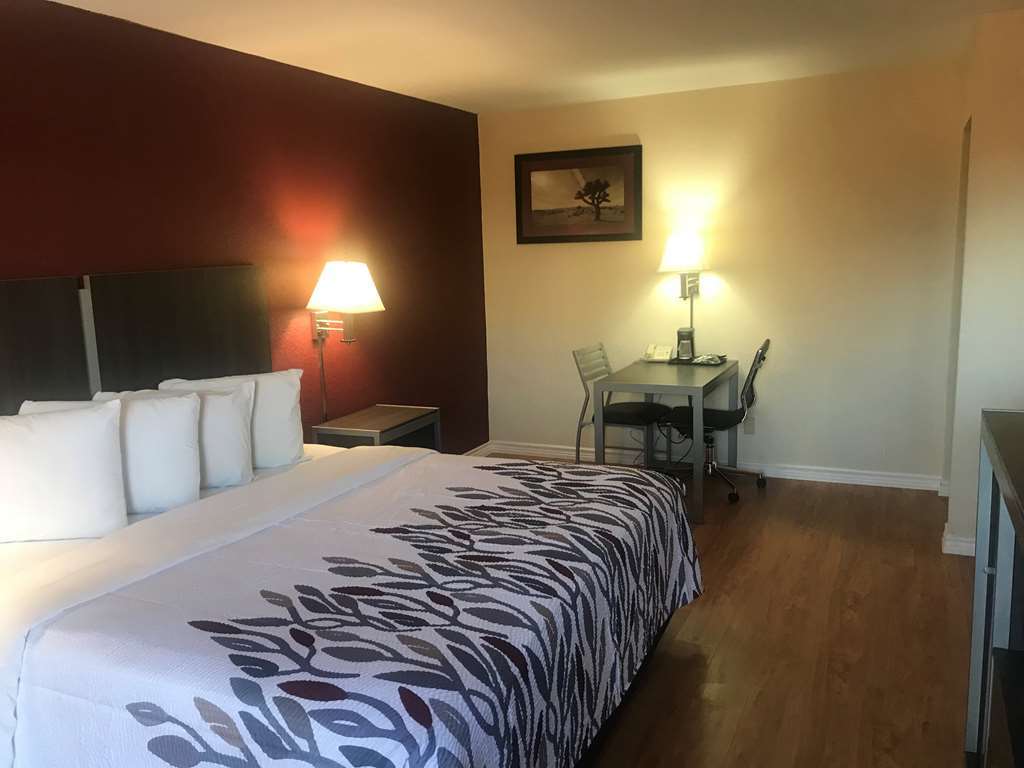 Red Roof Inn Houston North - Fm1960 & I-45 Westfield Room photo